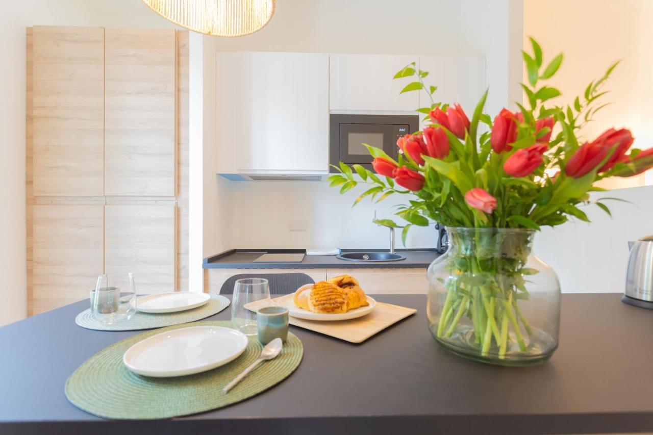 Enchanted - By Rent Apartamento *